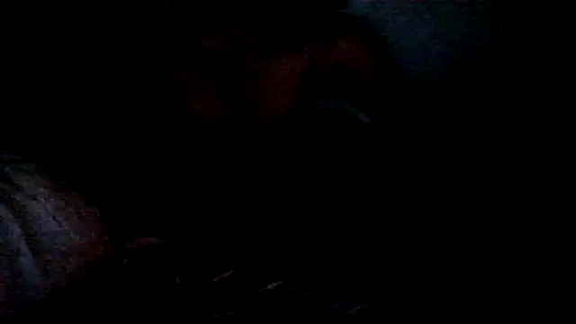 Chatroom XXX en direct de BedazedFirefly