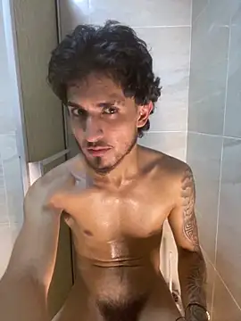 Kriss_Edwards' Live XXX Chat