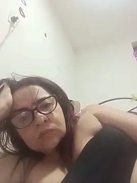 tany90 Chat XXX in diretta