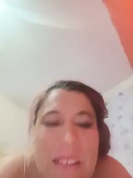 Онлайн чат XXX MarthinaBaker