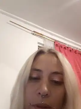 sofigirlgold Webcam-Show
