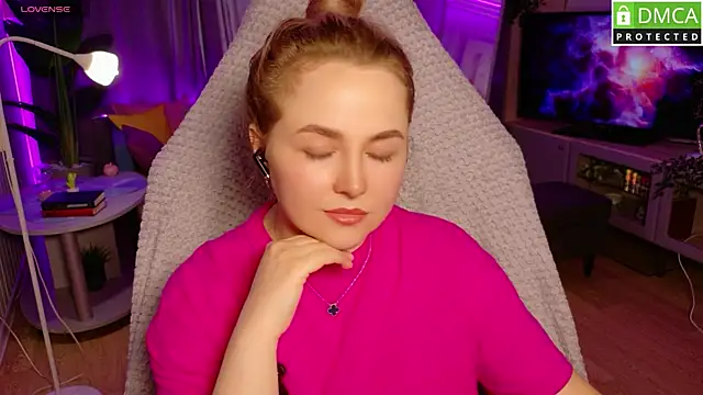 Mira_Mermayd's Live XXX Chat