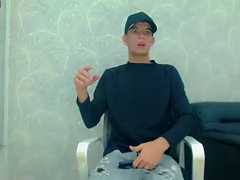 عرض كام santiago_twink
