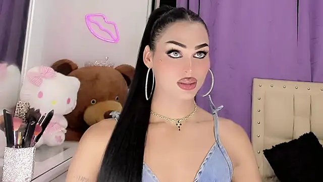 Webkamerová show amal_baddell