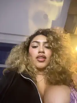 عرض كام Maddy_Beluci