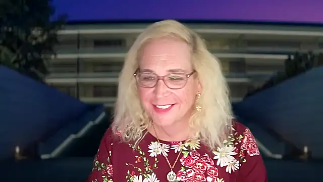 silverbanger3's Webcam Show