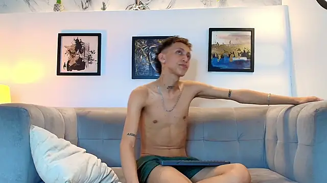BOYS_PLAY's Live XXX Chat