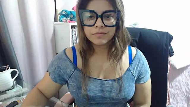 KatteAngelLat – Live XXX-chat