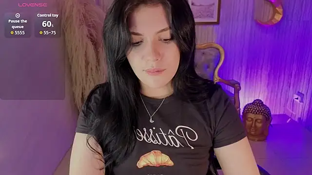 caroline_1sn Live XXX chat