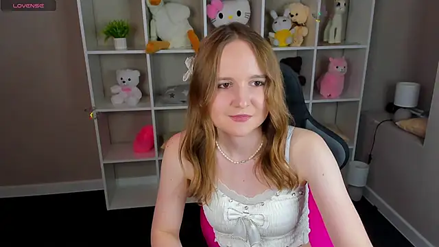 Emmaa_Kimm live XXX chat