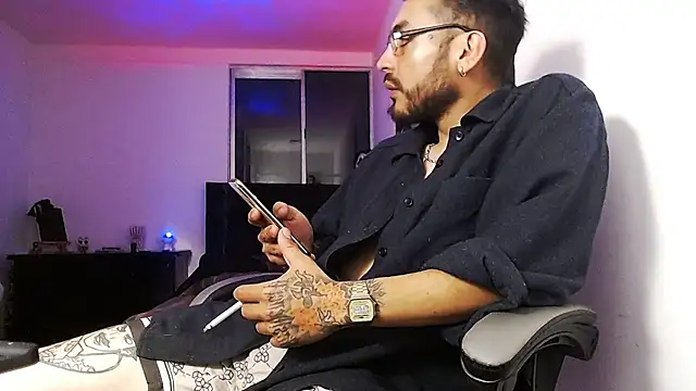 malek_xarx_ live XXX chat