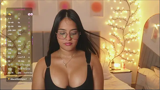 _Gaaia_'s Live XXX Chat