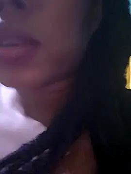 Chat XXX en directo de HONEYSWEETS_LIVE