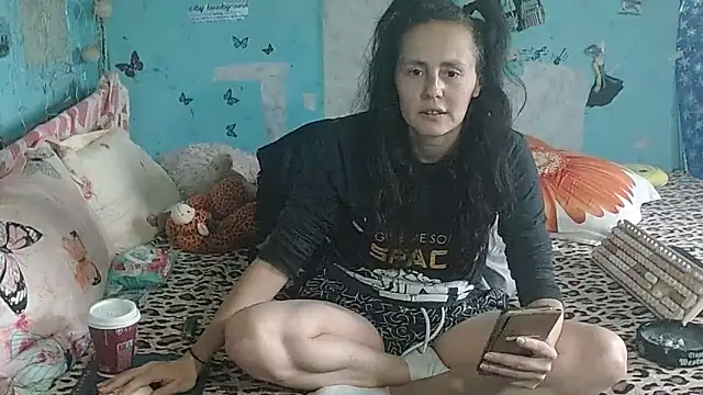 brighteyes77 live XXX chat