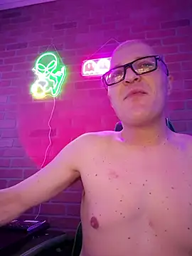 chronic_vibez's Webcam Show