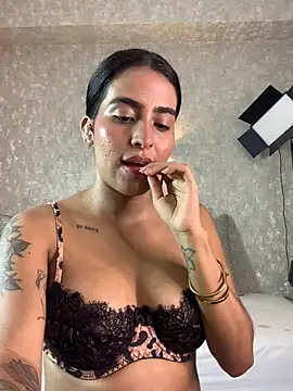 Chat +18 de genesissara ao vivo