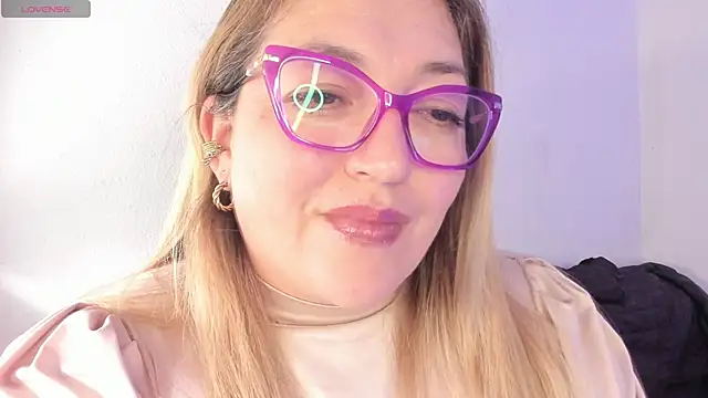 Naty_Mature_'s Live XXX Chat