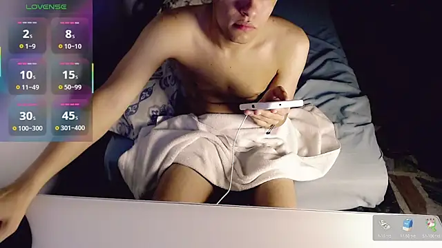 Top_and_bottom Live XXX-chat