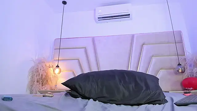 Dojaaiisha's Live XXX Chat