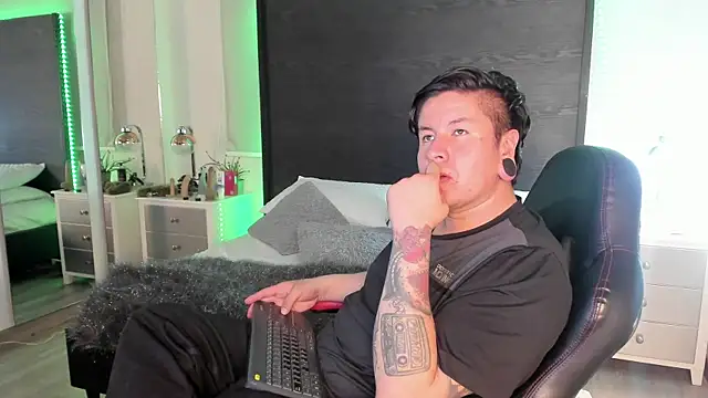 inkedsinners_ Obrolan Langsung XXX