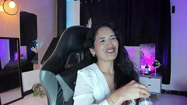 Chatroom XXX en direct de Vicky_Angeel