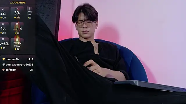 lui_x_dust 在線直播表演