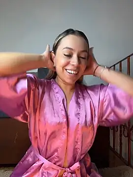 Moon_Blake Adlı Modelin Canlı XXX Sohbeti