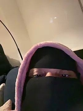 Submissive_Arab élő XXX-chatje