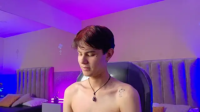 Derek_Sinn 网络视讯表演