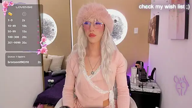 Yaki_Tai's Webcam Show