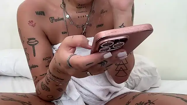 jesswilde_xo: онлайн-секс-чат