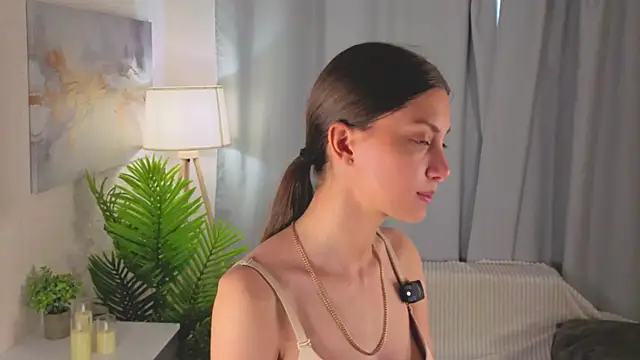 NatashaRieker 现场XXX聊天