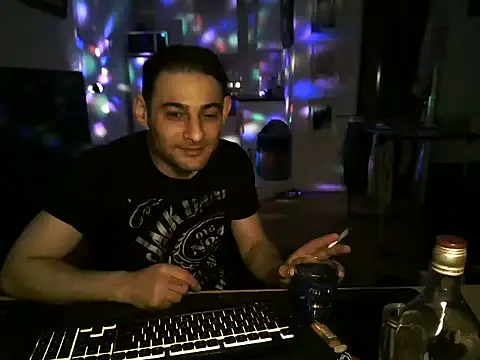Онлайн чат XXX mihaimichael