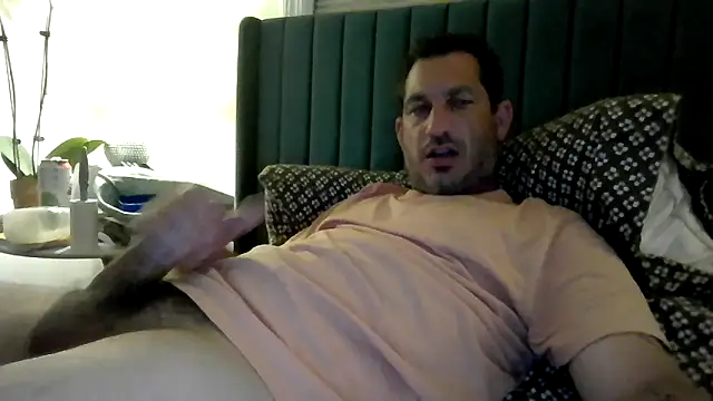 ckraiders84's Live XXX Chat