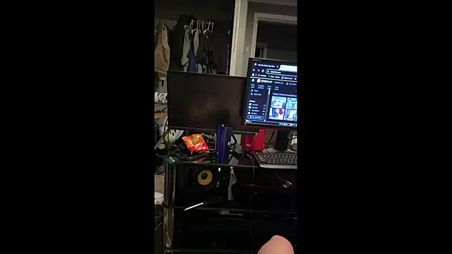 trickydickydaddy Live XXX-chat