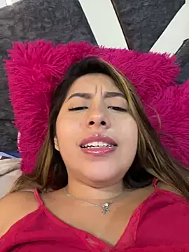 Emiily_joee_ 网络视讯表演