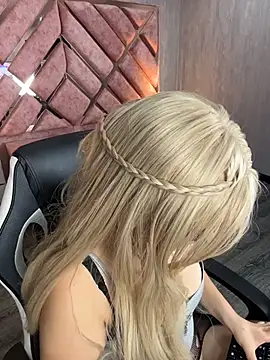 Chat XXX ao vivo de lya_nekko_