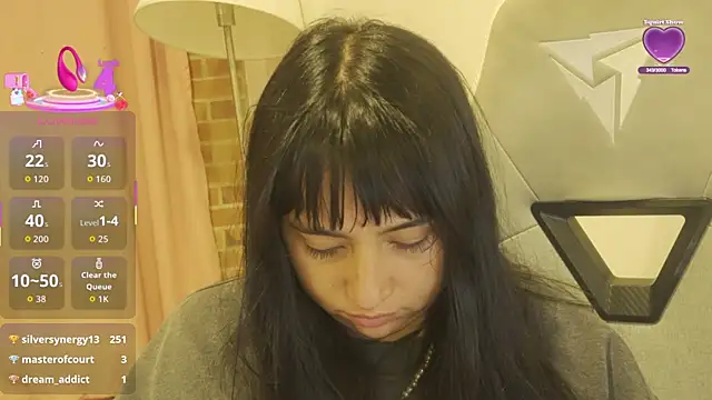 Chat +18 de EmmitaGarcia ao vivo