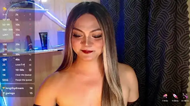 AmberMoorets Show in webcam