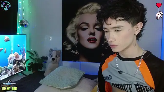 maxiy_001 – webcam-show