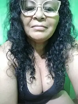 Amarantha25 live XXX chat