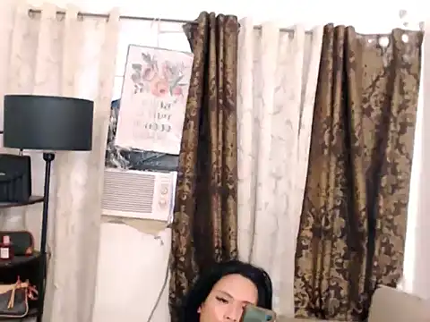 Show de WILDEXOTICBEAUTY na webcam