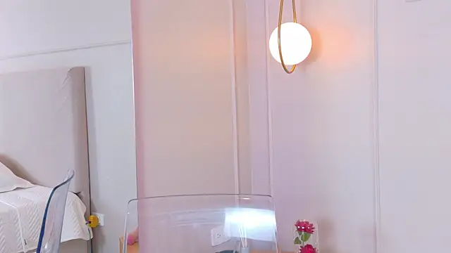 ZoeyPetit live XXX chat