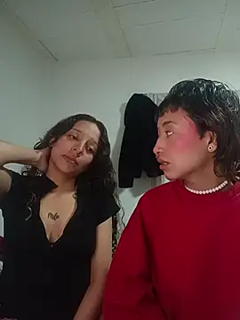 AlexxaAndRileyy: απευθείας συνομιλία ΧΧΧ