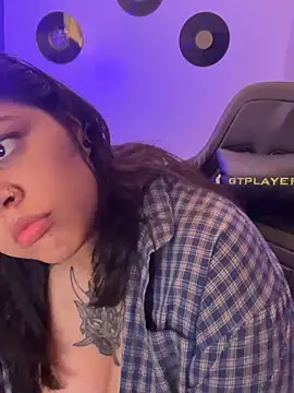 Živý XXX chat miacanela_xo