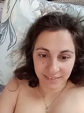 ShelaDiass' Live XXX Chat