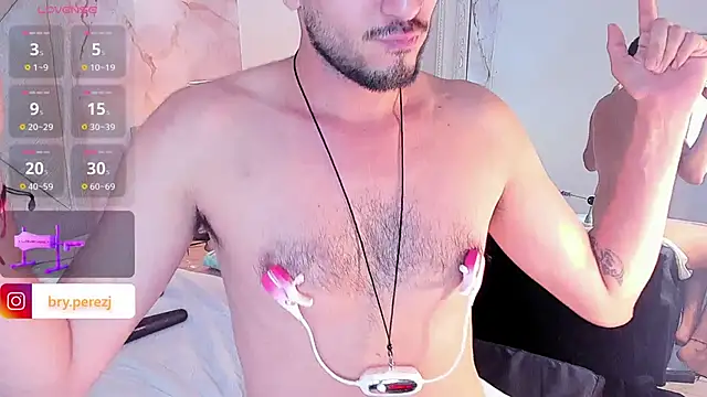 bryXonStorm Chat XXX in diretta