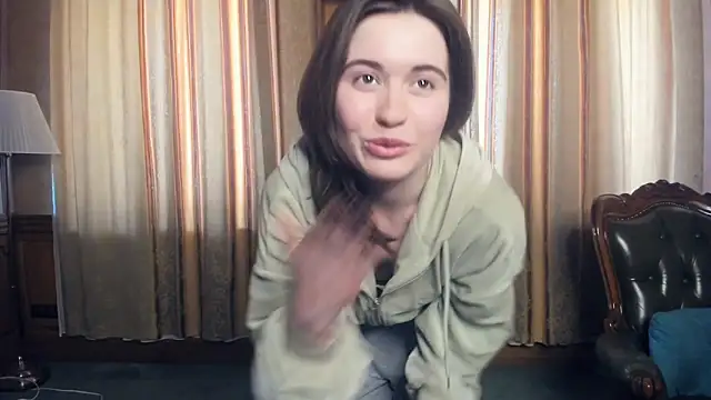 XXX chat uživo modela LatoniaNeedam