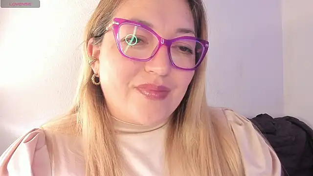 Naty_Mature_のウェブカメラショー