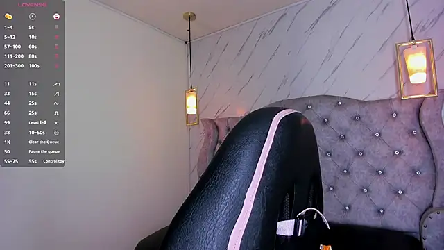 Alice_Laurentt's Live XXX Chat
